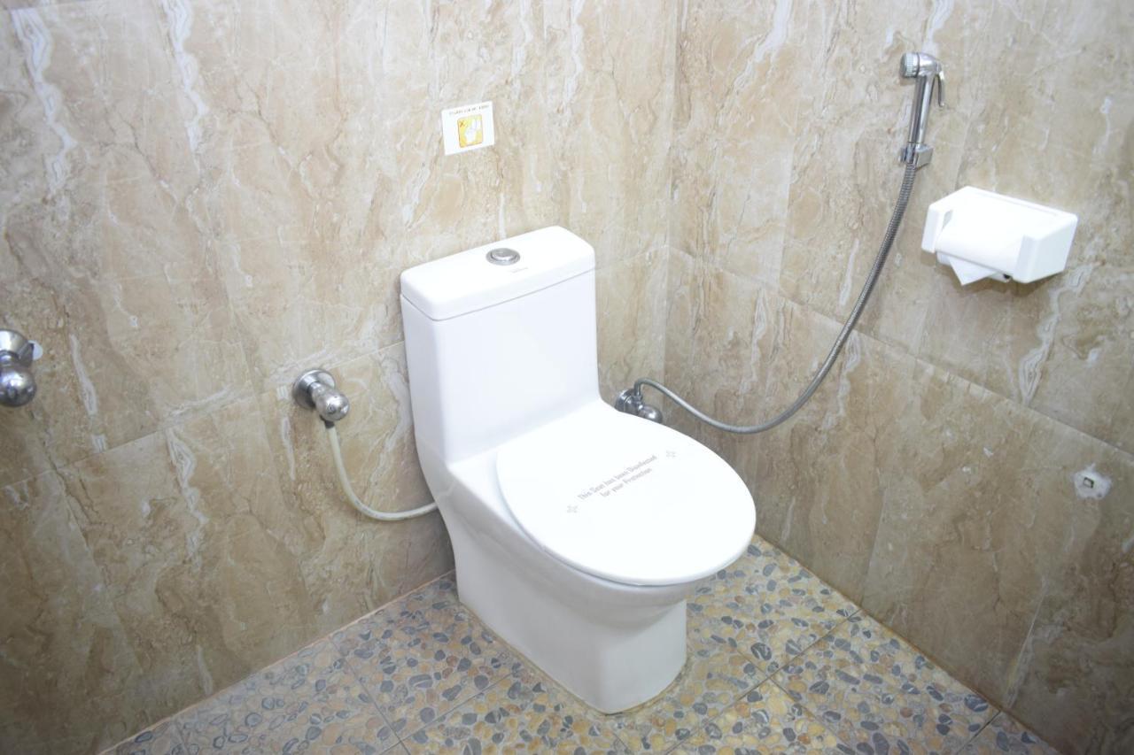 Le Chateau Пондичери Екстериор снимка